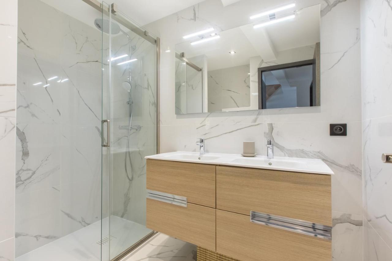 Appartement spacieux et moderne 4 chambres à 5mn à pieds République Lille Extérieur photo