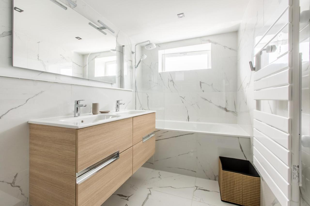 Appartement spacieux et moderne 4 chambres à 5mn à pieds République Lille Extérieur photo